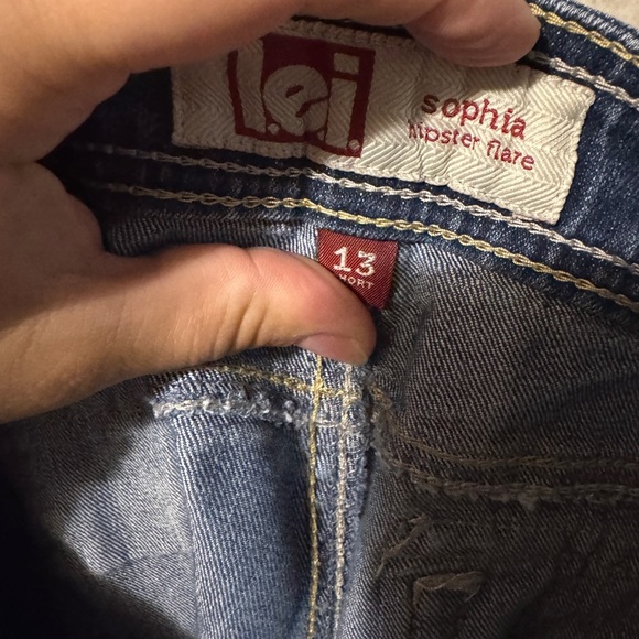 Vintage Y2K L.E.I. Sophia hipster flare jeans size 13 short - Picture 3 of 4